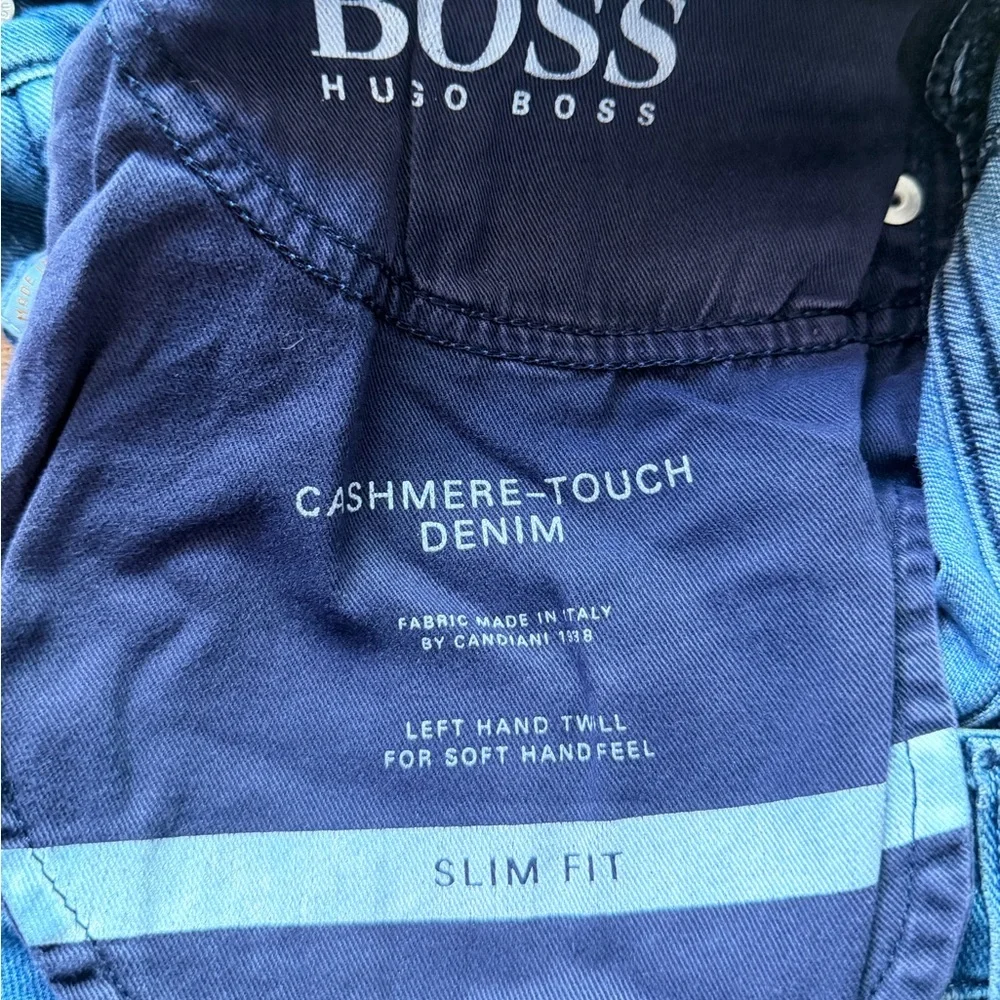 Hugo Boss Slim Fit Cashmere touch Jeans - Picture 6 of 6